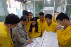 Kiến tập vận hành lò phản ứng nghiên cứu Đà Lạt. Ảnh minh họa/ITN.