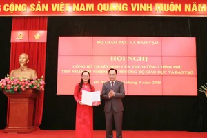 Bộ GD&ĐT công bố quyết định tiếp nhận, bổ nhiệm Thứ trưởng Nguyễn Thị Quyên Thanh