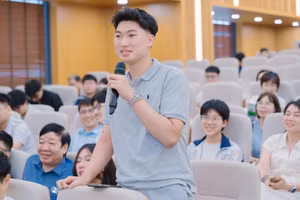 Sinh viên Trần Công Minh: Công nghệ bán dẫn dành cho những người sẵn sàng học hỏi và được đặt trong môi trường đào tạo phù hợp.