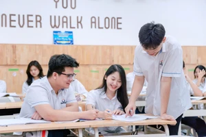 Học sinh Trường THCS-THPT Phenikaa trong giờ học.