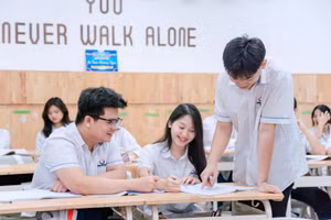 Học sinh Trường THCS-THPT Phenikaa trong giờ học.