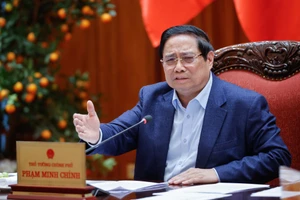 Thủ tướng yêu cầu các bộ, địa phương liên quan tiếp tục bám sát Kết luận 81 của Bộ Chính trị. Ảnh: VGP/Nhật Bắc