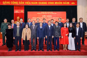 Ra mắt Ban Chấp hành Đảng bộ Bộ GD&ĐT nhiệm kỳ 2020-2025.