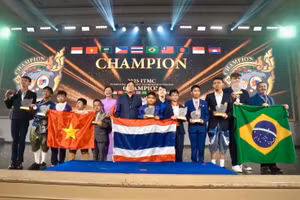 Học sinh Việt Nam được vinh danh tại lễ trao giải Cuộc thi Tìm kiếm tài năng Toán học quốc tế (ITMC) 2025.