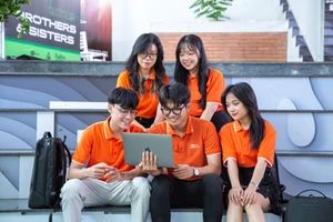 Đào tạo nguồn nhân lực chiến lược làm chủ công nghệ, làm chủ AI là vấn đề cấp thiết trong thời đại mới.