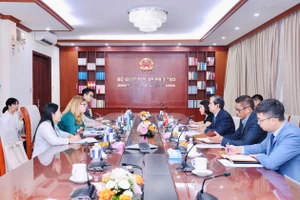 Quang cảnh buổi tiếp.