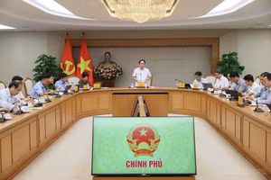 Phó Thủ tướng Lê Tiến Châu chủ trì buổi làm việc. Ảnh: chinhphu.vn/Thu Sa 