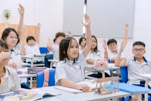 Học sinh Phenikaa School.