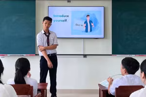 Học sinh Trường THPT Phú Bài, TP.Huế.