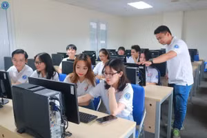 Sinh viên Trường Đại học Luật TP.Hồ Chí Minh.