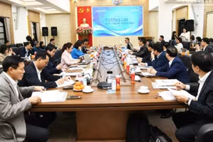 Quang cảnh hội thảo “Tương lai cho thế hệ vươn mình”.