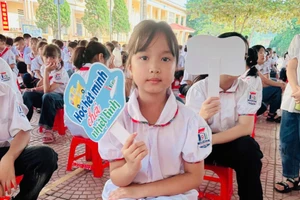 Học sinh Trường Tiểu học thị trấn Hạ Hòa (Phú Thọ).