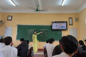 Giờ học tại Trường THPT Hương Vinh (phường Hóa Châu, TP. Huế).