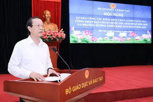 Thứ trưởng Thường trực Phạm Ngọc Thưởng phát biểu hội nghị.