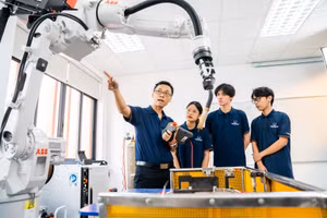 Hoạt động học tập tại ĐH Phenikaa.