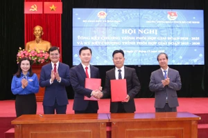 Bộ GD&ĐT và Trung ương Đoàn TNCS Hồ Chí Minh ký kết chương trình phối hợp