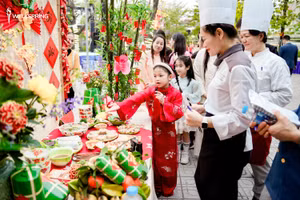 Wellspring Hanoi lan tỏa tinh hoa văn hóa Việt Nam qua lễ hội mùa xuân