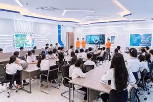 Trường ĐH công bố Quỹ học bổng hơn 200 tỷ đồng, tìm kiếm học sinh tài năng