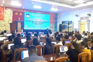 Cán bộ quản lý, giáo viên tham gia tập huấn về cơ sở dữ liệu ngành Giáo dục.