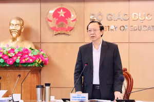 Thứ trưởng Thường trực Phạm Ngọc Thưởng phát biểu tại hội nghị.