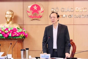 Thứ trưởng Thường trực Phạm Ngọc Thưởng phát biểu tại hội nghị.