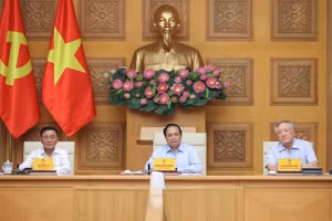 Thủ tướng Phạm Minh Chính chủ trì cuộc họp. Ảnh: VGP/Nhật Bắc.