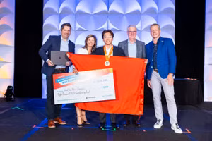 Đại diện Việt Nam xuất sắc giành Huy chương Vàng tại vòng chung kết thế giới MOS World Championship 2025.