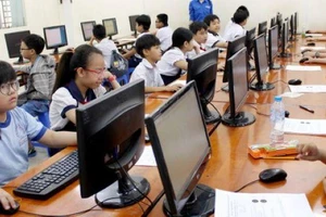 100% học sinh lớp 3, lớp 4 được học Tin học theo Chương trình GDPT 2018