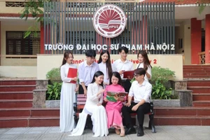 Sinh viên Trường Đại học Sư phạm Hà Nội 2.