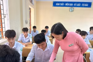Giờ học tại Trung tâm Giáo dục thường xuyên - Ngoại ngữ, Tin học Hải Dương (TP Hải Phòng)