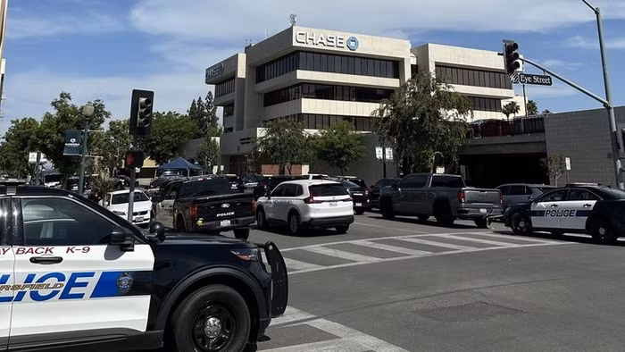 Chi nhánh ngân hàng JPMorgan Chase ở thành phố Bakersfield, California, Mỹ bị dọa đánh bom, ngày 2/6/2026.