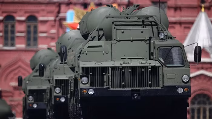 Hệ thống phòng không S-400 Triumf của Nga,