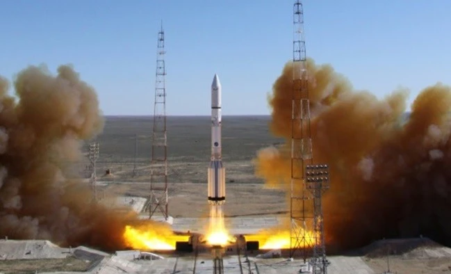 Nga phóng thành công tên lửa Proton-M mang theo vệ tinh thời tiết Elektro-L số 5, ngày 12/2/2026.