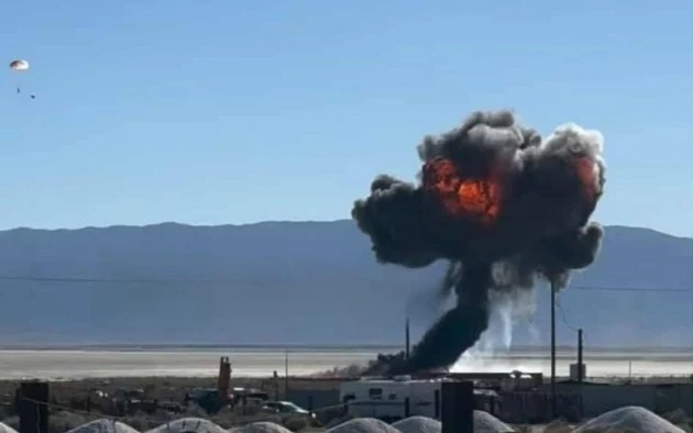 Hiện trường vụ máy bay chiến đấu F-16 rơi, ngày 3/12/2025.