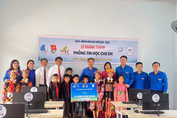 Ngành giáo dục Tuyên Quang vượt khó vươn lên với tinh thần đổi mới