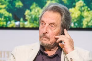 Ông Errol Musk.