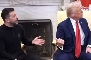 Tổng thống Mỹ Donald Trump (phải) và Tổng thống Ukraine Vladimir Zelensky tại Phòng Bầu dục, Nhà Trắng, Washington, DC, ngày 28/2/2025.
