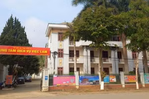 Trụ sở Trung tâm Dịch vụ việc làm tỉnh Sơn La đặt tại số: 696, đường Lê Duẩn, phường Chiềng Sinh.