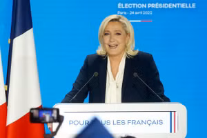 Bà Le Pen - gương mặt nổi bật nhất của đảng cánh hữu RN.