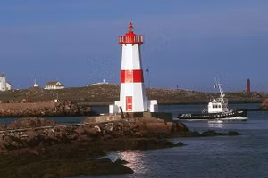 Ngọn hải đăng Pointe aux Canons ở Saint-Pierre và Miquelon, Pháp.