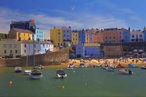 Tenby là một trong bốn điểm đến hấp dẫn cho ngôi nhà thứ hai chỉ tính riêng ở xứ Wales.