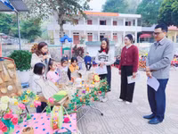 Hoạt động trải nghiệm của thầy trò Trường PTDTBT TH Mường Pồn.