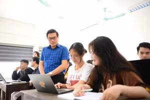 Công tác dạy và học chuyên ngành bằng tiếng Anh của Trường ĐH Sư phạm Huế được triển khai đồng bộ và mạnh mẽ từ hơn 10 năm qua.