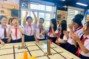 Nhiều học sinh Trường THCS Nguyễn Tri Phương (TP Huế) học tập và phát triển trong môi trường nâng cao tính phản biện, hội nhập quốc tế qua nhiều hoạt động bổ ích.