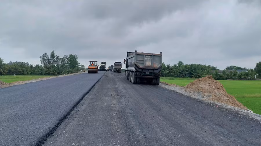 Bộ Xây dựng trả lời kiến nghị nâng cấp các quốc lộ xuống cấp tại An Giang