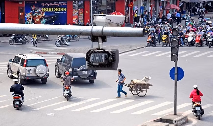 Hà Nội sẽ lắp đặt gần 24.000 camera xử lý vi phạm giao thông