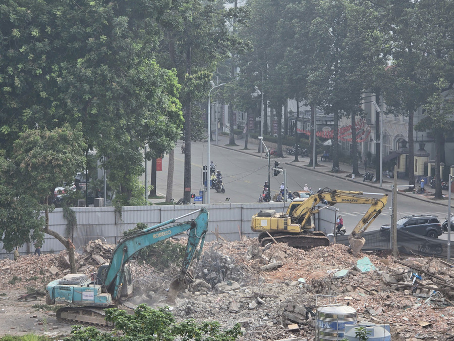 Tháo dỡ nhà 61 Trần Phú, mở rộng đường Hùng Vương phục vụ Quốc khánh 2/9