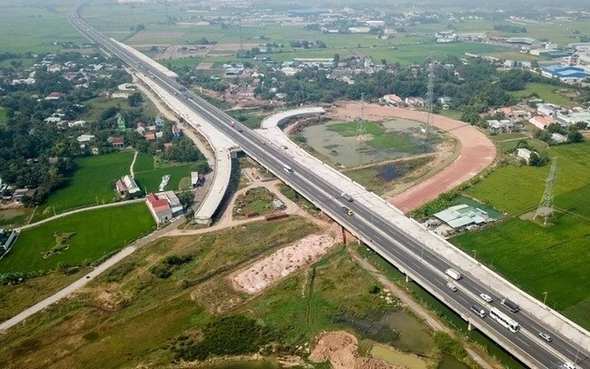 VEC đề xuất thu phí cao tốc Bến Lức – Long Thành 2.000 đồng/km