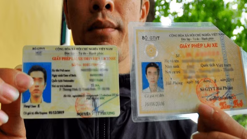 Người dân có thể tới Công an xã, phường làm thủ tục cấp, đổi bằng lái xe