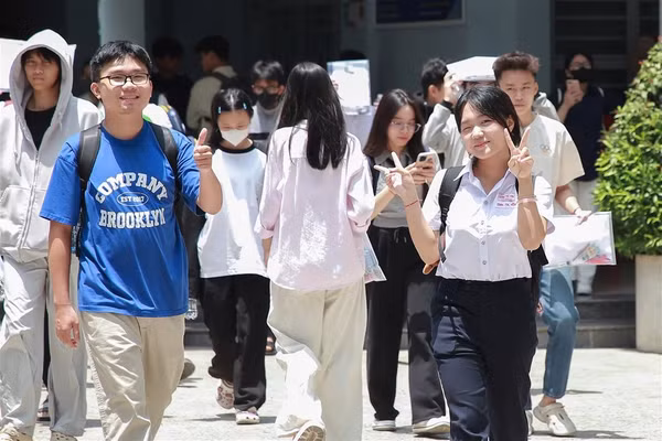 Thí sinh dự kỳ thi đánh giá năng lực 2026 do Đại học Quốc gia TPHCM tổ chức tại Trường Đại học Lạc Hồng.